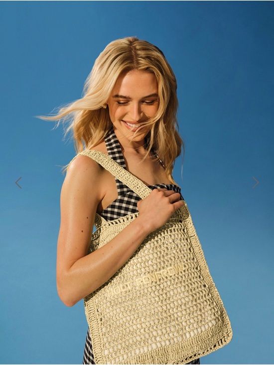 Holt Renfrew Handbags - HOLT RENFREW • Woven Crochet Beach Tote Bag Swim Accessory